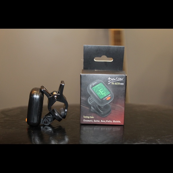 H&W Chromatic Tuner - Picture 2 of 3